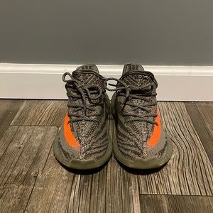 Yeezy 350 (Beluga)